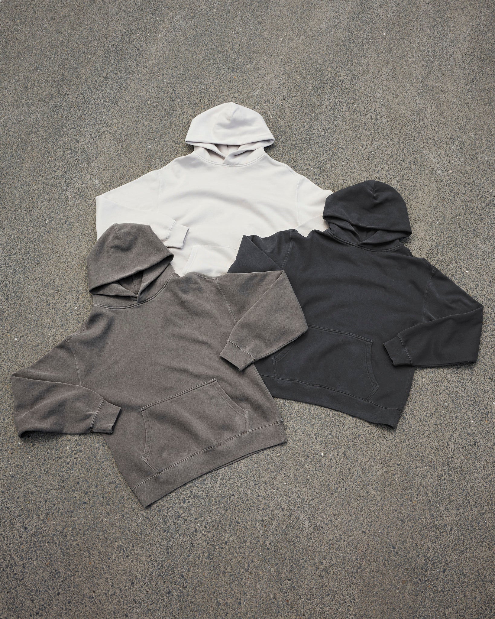 Relaxed mid weight hoodie - faded black